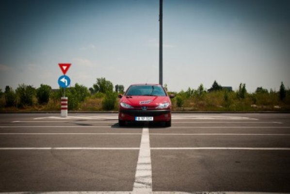 Doi români pleacă într-o aventură caritabilă spre Mongolia
